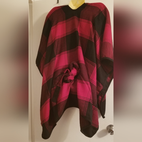 Wonderly Cape Check Plaid Blanket Topper Bolero Shrug Sweater Small + Plus Size - Picture 9 of 10